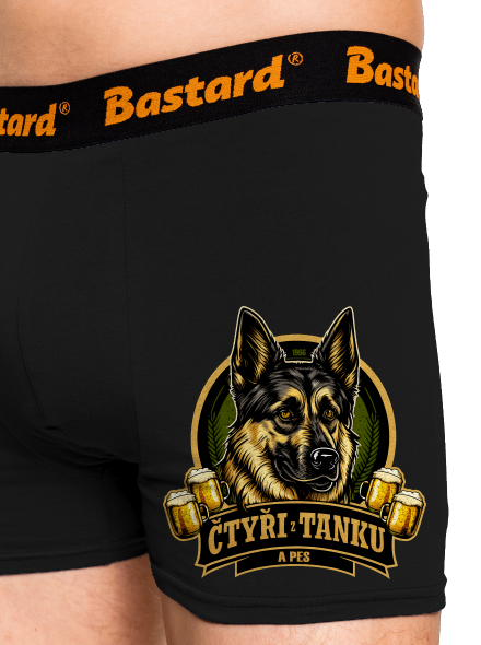 Čtyři z tanku a pes