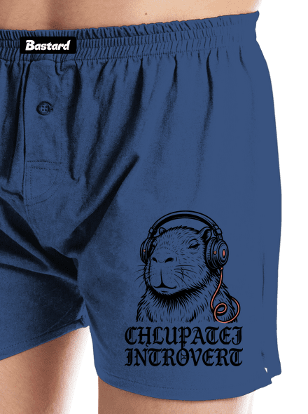 Chlupatej introvert