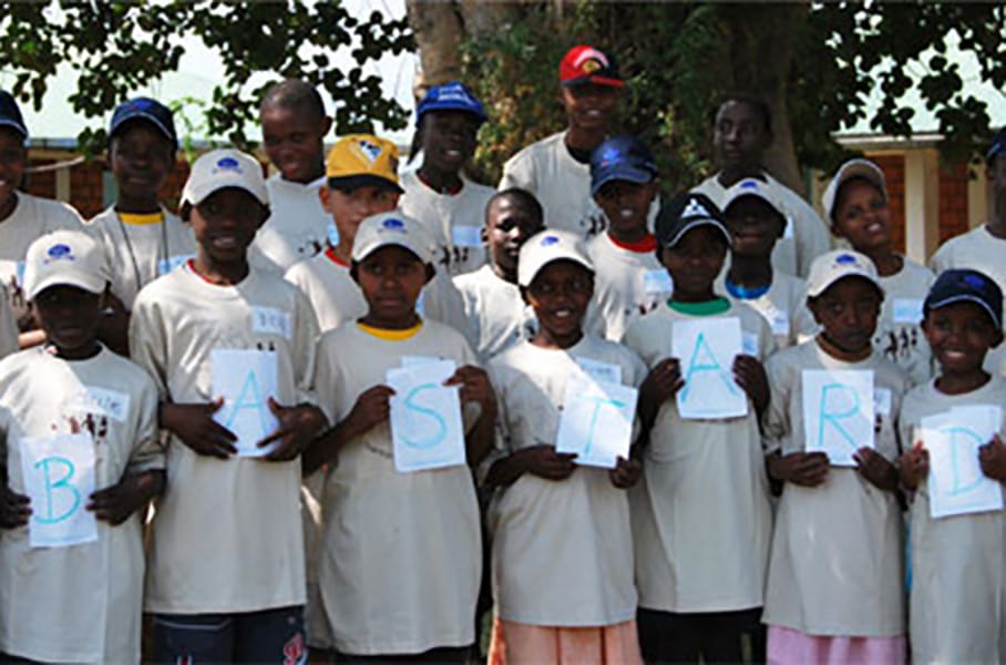 2010: Vyrobili jsme trička pro keňské děti
